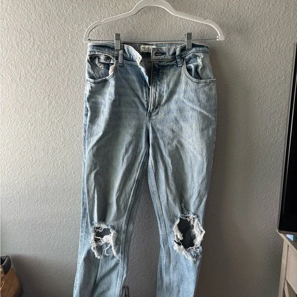 Abercrombie & Fitch Light Blue 90’s Straight Jeans - Picture 1 of 3